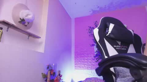 Katy online show from November 7, 3:42 am