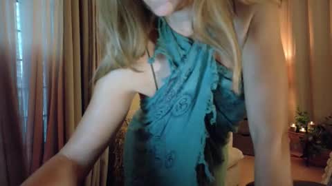 Katy online show from February 9, 11:29 pm