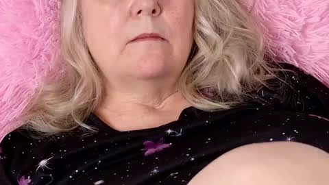 katy_nicole online show from June 6, 7:09 pm