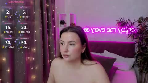 Kate online show from February 23, 8:06 am