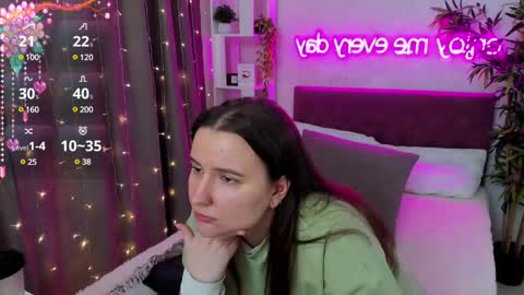 Kate online show from March 5, 9:38 am