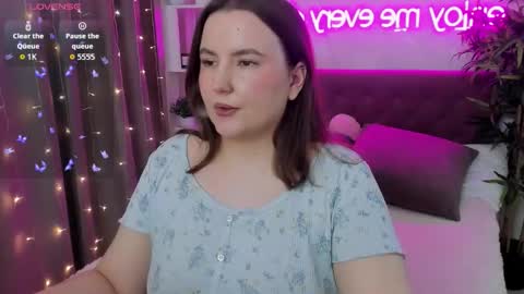 Kate online show from March 27, 6:41 am