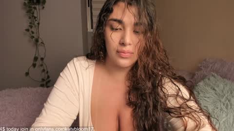    online show from November 2, 2:44 am