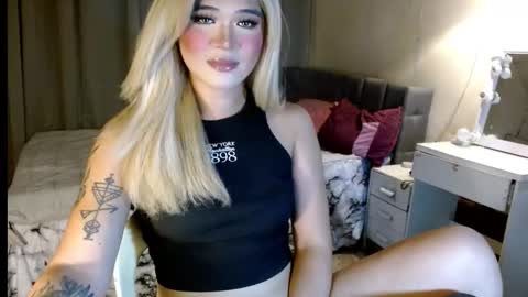 katykiat online show from October 19, 10:03 pm