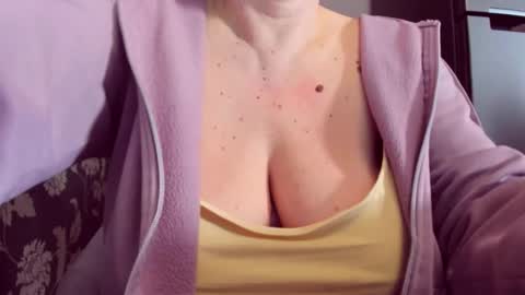 Katy online show from March 4, 7:27 am