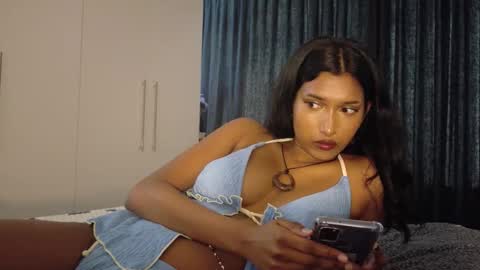 Snapshot of kawaiibabypie chatting on October 2, 11:09 am kawaiibabypie online show from October 2, 11:09 am