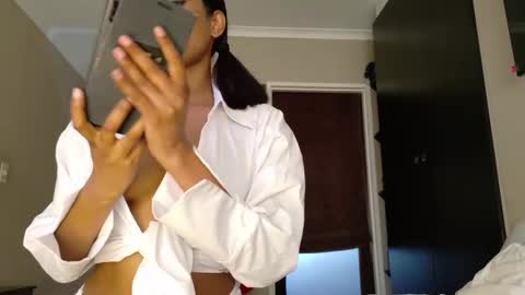 Snapshot of kawaiibabypie chatting on January 31, 10:10 am kawaiibabypie online show from January 31, 10:10 am