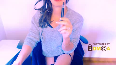 Kay online show from December 6, 8:21 am