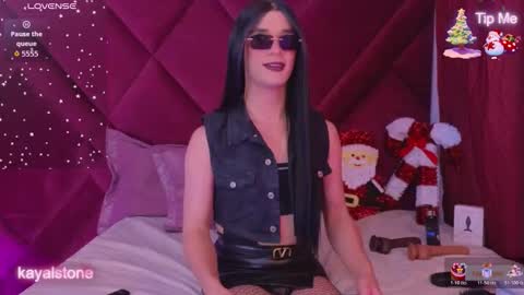 Cattleya stone online show from November 28, 7:59 am