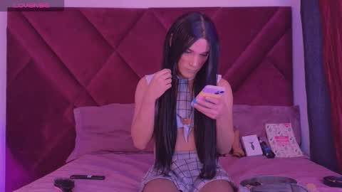 Snapshot of kayalstone chatting on October 27, 4:23 am Cattleya stone online show from October 27, 4:23 am