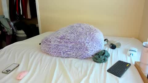 Kayla Cruise online show from January 14, 7:11 pm