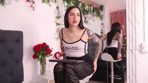 kaylee_lee online show from February 20, 4:45 am