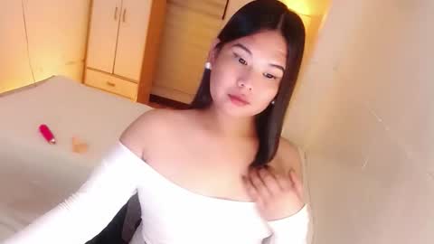 Snapshot of kayleepinay chatting on September 30, 6:40 pm Y O U R        F U T U R E       K A Y L E E  online show from September 30, 6:40 pm