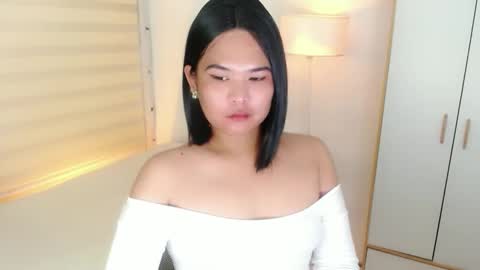 Snapshot of kayleepinay chatting on February 22, 6:28 am Y O U R        F U T U R E       K A Y L E E  online show from February 22, 6:28 am