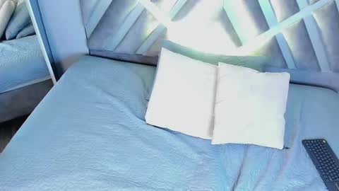 Kayli online show from October 4, 7:28 am