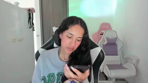 kaylie online show from September 24, 11:28 am