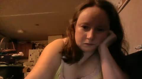 Snapshot of kcandler27 chatting on October 22, 4:48 am kcandler27 online show from October 22, 4:48 am