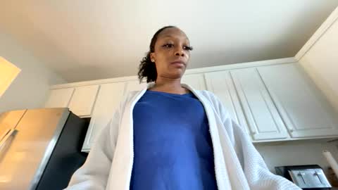 Keephimcum69me online show from April 20, 11:57 am