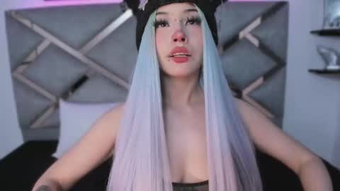 Keidy Monday to Saturday from 200 pm to 810pm  UTC-5 Colombia Time online show from February 19, 11:36 pm