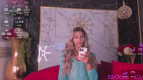 Keila  online show from October 3, 10:40 pm