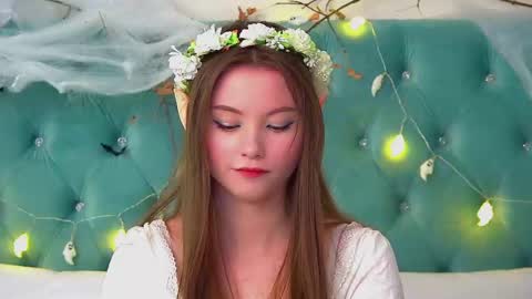 Keira online show from October 26, 6:14 am