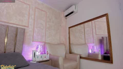 keirahartz online show from November 20, 3:49 am