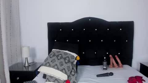   online show from September 19, 11:58 am