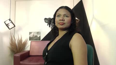    online show from December 13, 7:53 pm