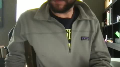 Snapshot of kelkun2828 chatting on December 17, 7:48 pm kelkun2828 online show from December 17, 7:48 pm