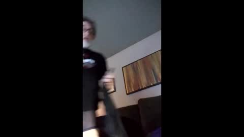 kellasjeffrey online show from February 5, 5:33 am