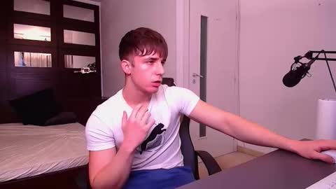 KellenWest online show from December 16, 11:16 am