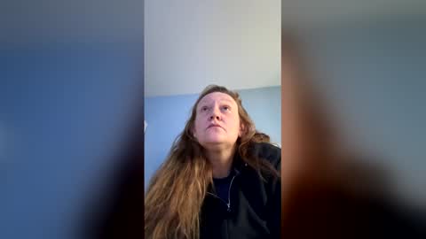 kellilyn10 online show from March 24, 3:40 pm