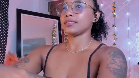 kelly__thomson online show from January 17, 10:51 pm