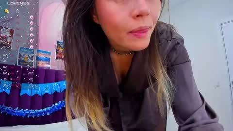 Kelly online show from October 4, 1:25 am