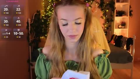 Kelly online show from April 7, 6:26 am