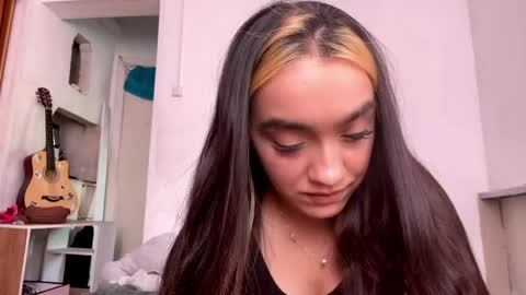 Kelly online show from June 4, 11:49 am