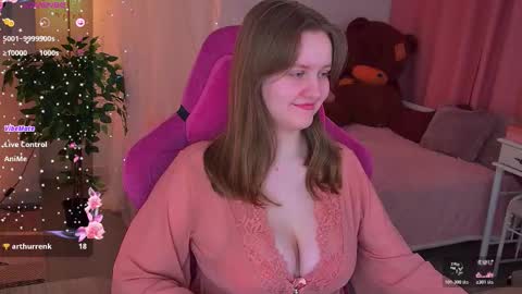 kelly online show from March 9, 5:28 pm