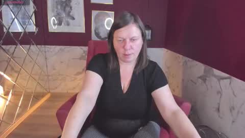 Kelly online show from November 8, 8:28 am