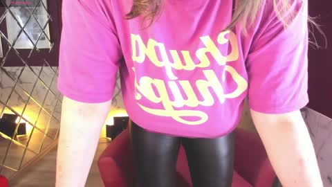 Kelly online show from April 4, 8:21 am