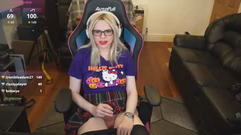 kelseycobalt online show from October 4, 9:23 pm