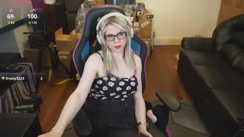 kelseycobalt online show from November 28, 10:28 pm