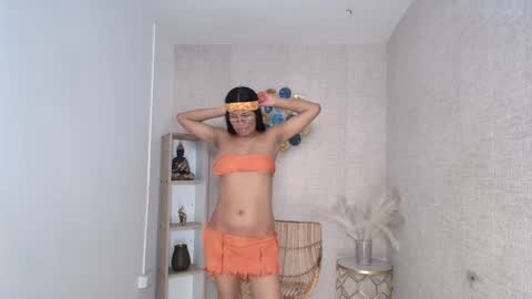 kelsie online show from October 31, 1:55 pm