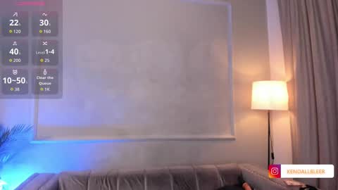 kendallbleer online show from October 28, 11:22 am