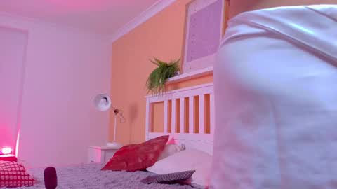   online show from November 21, 10:24 am