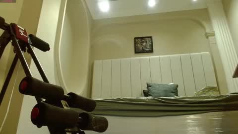 Snapshot of kendra_lux1 chatting on October 14, 1:58 pm kendra_lux1 online show from October 14, 1:58 pm