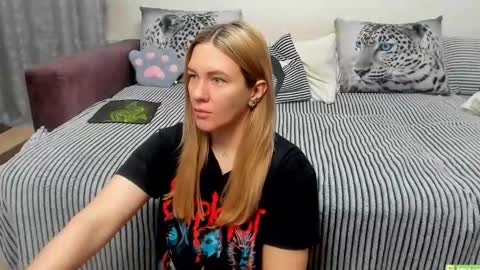 Kendra online show from December 3, 12:31 am