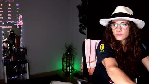 Kendra online show from January 14, 2:19 am