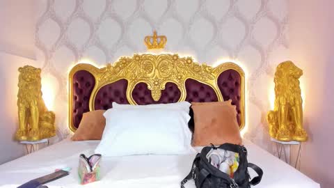 Kendral  online show from September 10, 4:35 am