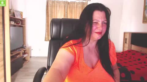 Kendra online show from September 25, 1:40 pm