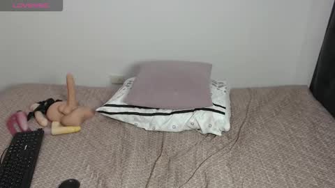 kenia_browm online show from January 17, 2:10 am